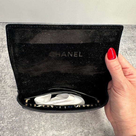 Acetate CC Butterfly Sunglasses 5414 Black - Picture 8 of 8